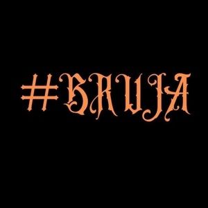 Bruja Tee 🎃 Halloween Edition